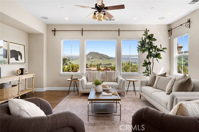 Detail Gallery Image 8 of 75 For 1675 Nasella Lane, San Luis Obispo,  CA 93405 - 4 Beds | 4/1 Baths