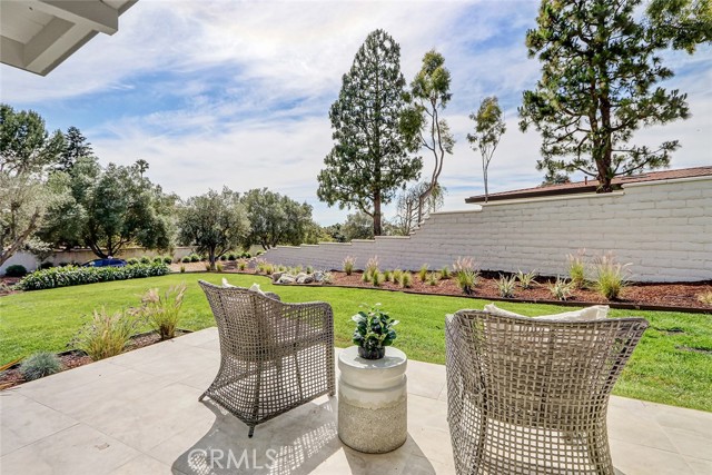 Detail Gallery Image 23 of 57 For 1500 via Arco, Palos Verdes Estates,  CA 90274 - 4 Beds | 3/1 Baths