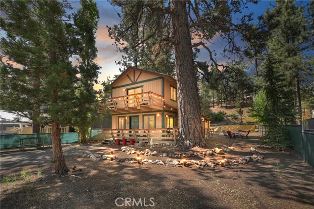 320 W Aeroplane Boulevard, Big Bear City CA: https://media.crmls.org/medias/d77a9d8d-3032-407f-8759-a6edd50cb97e.jpg