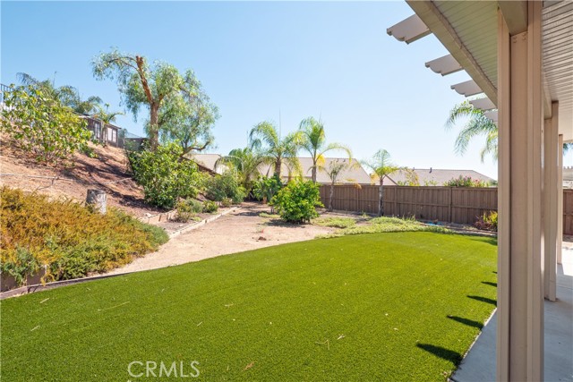 29100 Blue Spruce Circle, Menifee CA: https://media.crmls.org/medias/d77abe3e-3e2c-4571-a0af-e34c1e347ca3.jpg