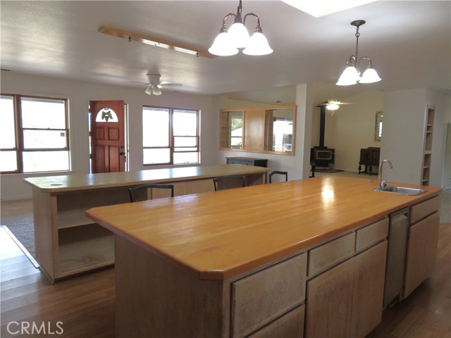 Detail Gallery Image 11 of 54 For 1718 Robinson Mill Rd, Bangor,  CA 95914 - 3 Beds | 2/1 Baths