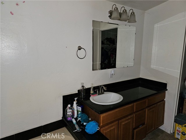 Detail Gallery Image 27 of 49 For 15972 21st Ave, Clearlake,  CA 95422 - 3 Beds | 2 Baths