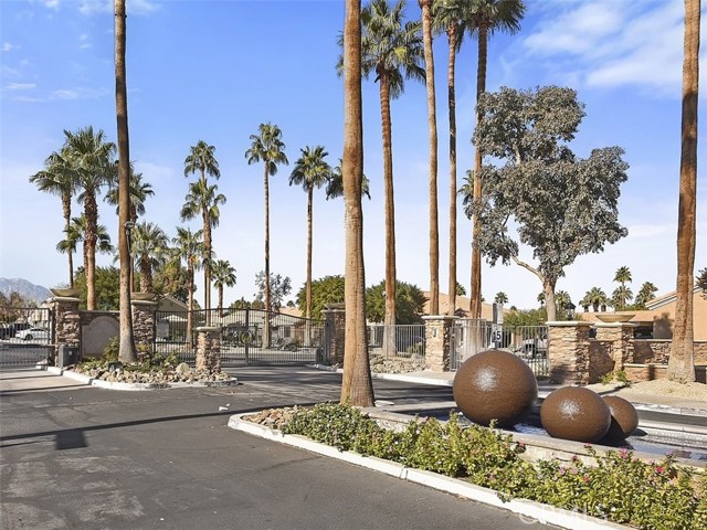 Image 36 for 40975 Sandy Gale LN #D