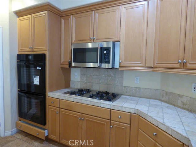 Detail Gallery Image 9 of 46 For 7238 San Carmela Ct, Rancho Cucamonga,  CA 91739 - 5 Beds | 3 Baths