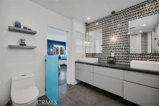 Detail Gallery Image 21 of 37 For 225 33rd, Hermosa Beach,  CA 90254 - 5 Beds | 5 Baths