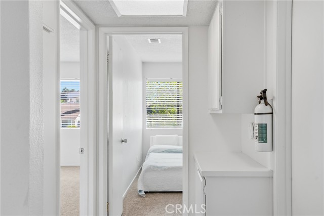 Detail Gallery Image 9 of 21 For 1193 E Foster, Santa Maria,  CA 93455 - 3 Beds | 1/1 Baths