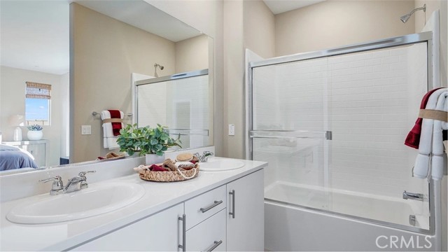 Detail Gallery Image 13 of 16 For 14217 Rollins St, Hesperia,  CA 92345 - 4 Beds | 2 Baths