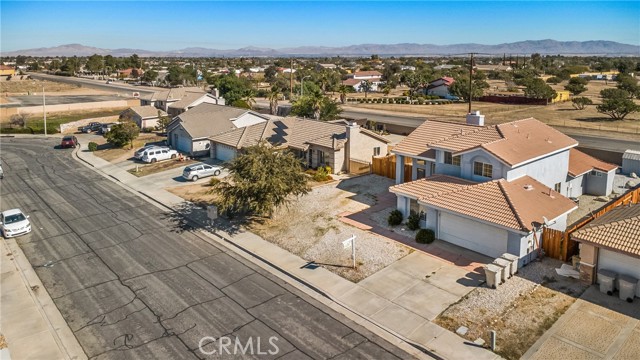 Detail Gallery Image 35 of 37 For 8541 Dove Creek, Hesperia,  CA 92344 - 4 Beds | 3 Baths