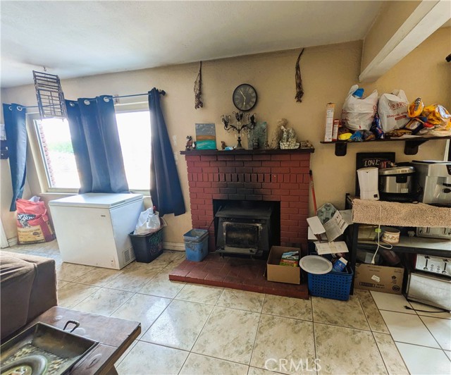 14136 Osage Road, Apple Valley CA: https://media.crmls.org/medias/d77d698c-b835-476e-b97c-94413bad996c.jpg