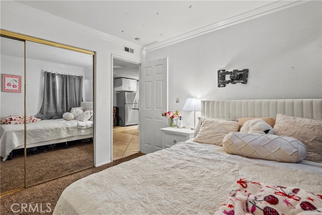 Detail Gallery Image 7 of 14 For 25031 Peachland #167,  Newhall,  CA 91321 - 2 Beds | 2 Baths