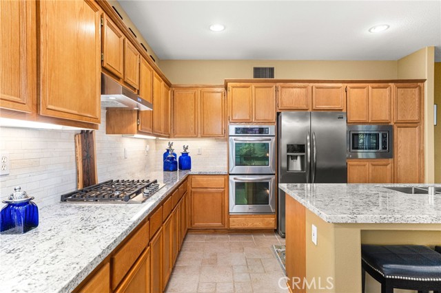 Detail Gallery Image 16 of 75 For 13939 Guidera Dr, Rancho Cucamonga,  CA 91739 - 5 Beds | 3/1 Baths