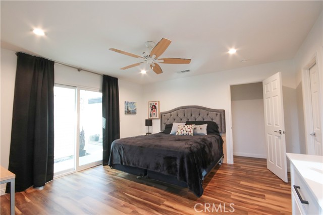 Detail Gallery Image 40 of 57 For 10211 Cliff Dr, Huntington Beach,  CA 92646 - 4 Beds | 3 Baths