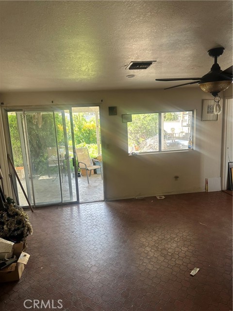 Detail Gallery Image 6 of 12 For 11231 Inez St, Whittier,  CA 90605 - 4 Beds | 2 Baths