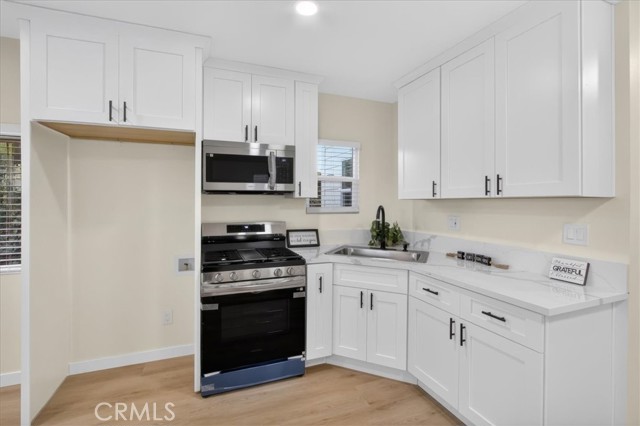 Detail Gallery Image 7 of 30 For 1190 W 7th, San Bernardino,  CA 92411 - 3 Beds | 1 Baths