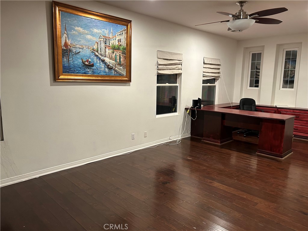 MLS #OC25260123 image #8