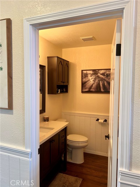 Detail Gallery Image 13 of 69 For 28870 Broken Arrow Cir, Menifee,  CA 92584 - 3 Beds | 2/1 Baths