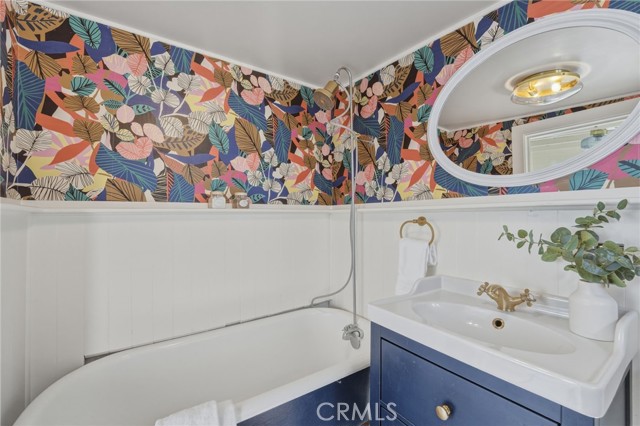 Image 33 of 50 For 3327 Hollydale Dr.