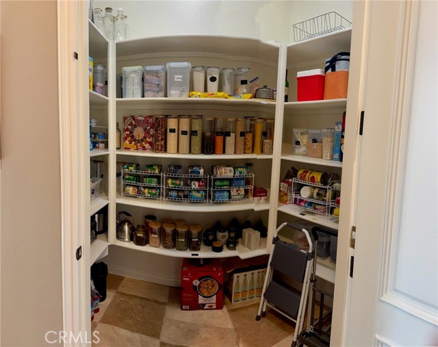 Kitchen Walkin Pantry