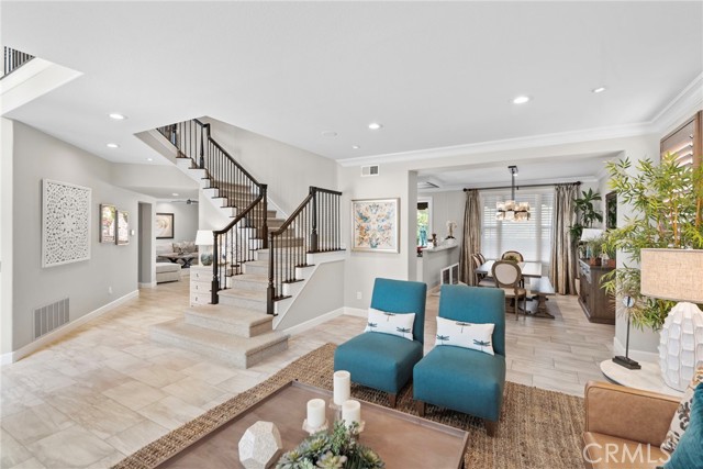 Detail Gallery Image 5 of 28 For 5 Golf Ridge, Rancho Santa Margarita,  CA 92679 - 5 Beds | 4 Baths