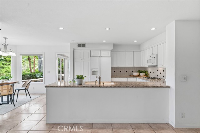 Detail Gallery Image 20 of 71 For 16 Baristo, Irvine,  CA 92612 - 3 Beds | 2/1 Baths