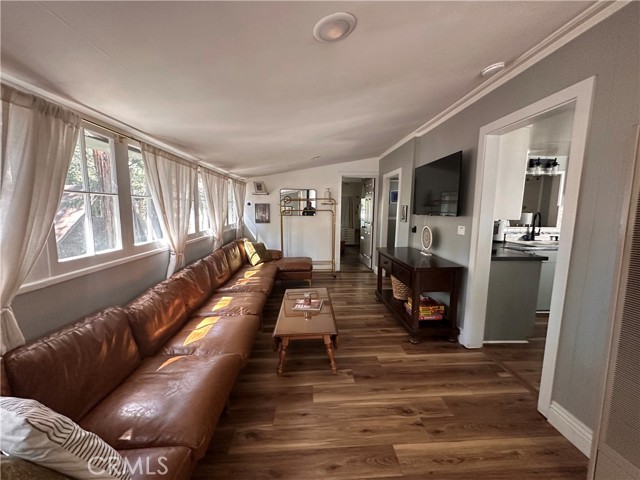 Detail Gallery Image 3 of 14 For 40180 Valley of the Falls Dr, Forest Falls,  CA 92339 - 2 Beds | 2 Baths