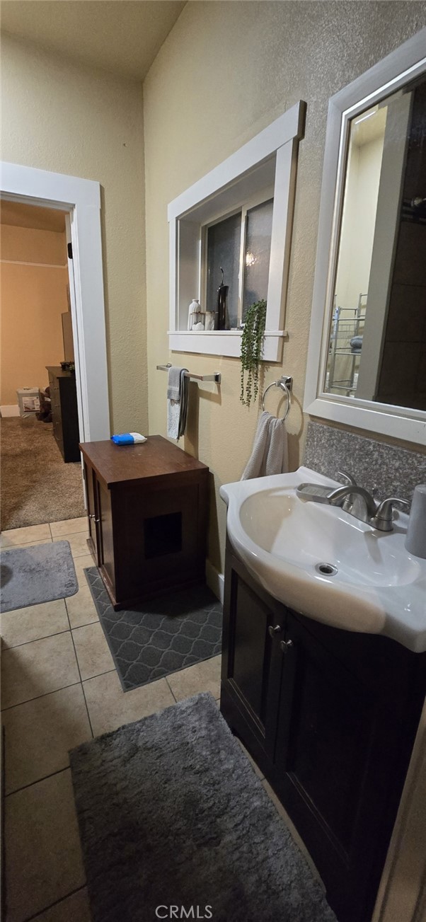 Detail Gallery Image 6 of 6 For 2845 Madison, Fresno,  CA 93701 - 3 Beds | 2 Baths