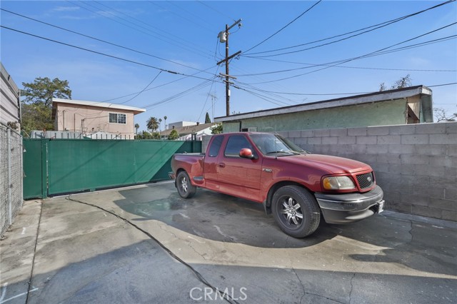 Image 3 for 1321 E 28 St, Los Angeles, CA 90011