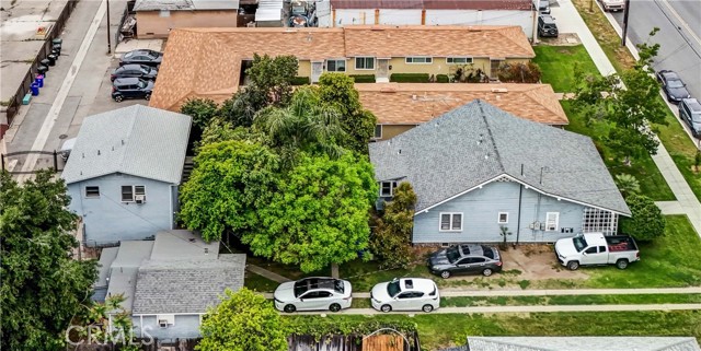 558 E 9th Street, Upland CA: https://media.crmls.org/medias/d7888aac-7707-47dd-9a9c-c90465288825.jpg