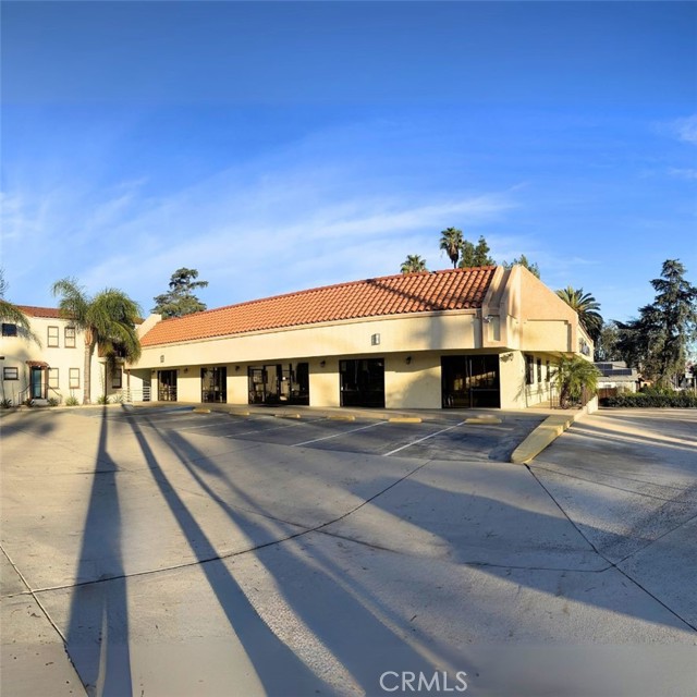 701 W 6th Street, Corona, California 92882, ,Commercial Lease,For Rent,701 W 6th Street,CRTR25049512