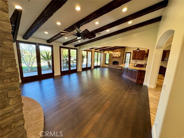 1415 Via Vallarta, Riverside CA: https://media.crmls.org/medias/d78918a7-ab92-438e-bef9-c24c20364322.jpg