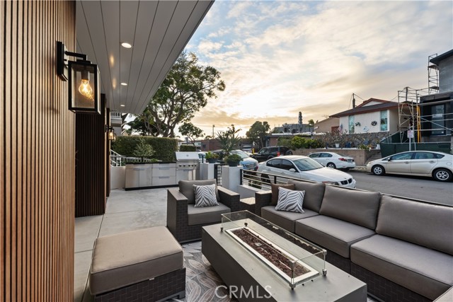 Detail Gallery Image 28 of 30 For 520 Iris Ave, Corona Del Mar,  CA 92625 - 3 Beds | 2/1 Baths