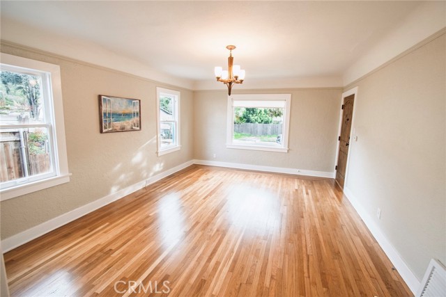 Detail Gallery Image 6 of 38 For 225 Barry, Ventura,  CA 93001 - 2 Beds | 1 Baths