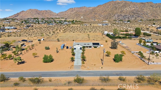 Detail Gallery Image 16 of 22 For 24030 Cahuilla Rd, Apple Valley,  CA 92307 - 4 Beds | 3 Baths