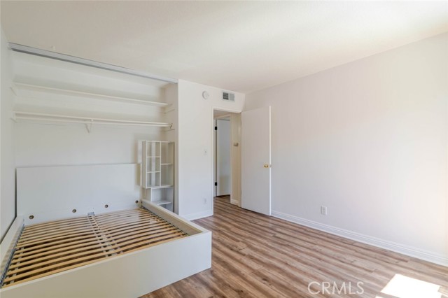 Detail Gallery Image 34 of 38 For 13543 Moorpark St #7,  Sherman Oaks,  CA 91423 - 2 Beds | 2 Baths