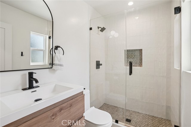 4870 W 133rd Street, Hawthorne CA: https://media.crmls.org/medias/d78b8302-d900-4a86-a131-c2fe0b4a455f.jpg