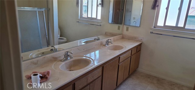 Detail Gallery Image 8 of 14 For 56994 Crestview Dr, Yucca Valley,  CA 92284 - 2 Beds | 1/1 Baths