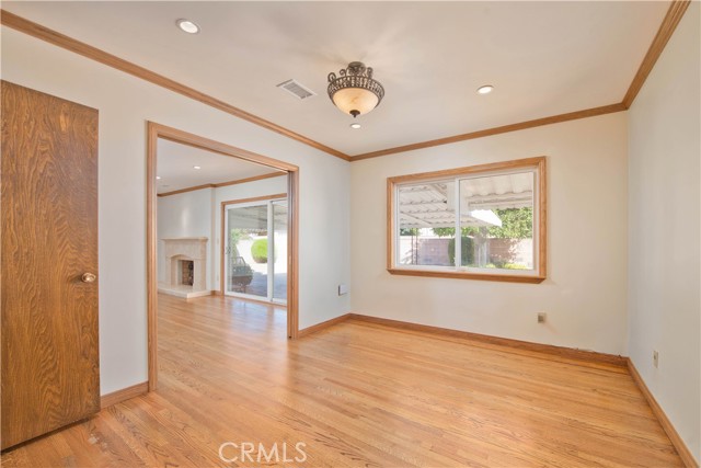 22449 Burton Street photo 12