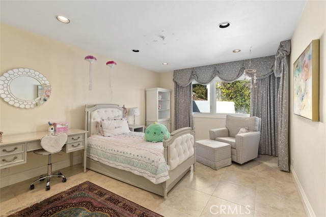 Detail Gallery Image 17 of 39 For 24448 Alta Vista Dr, Dana Point,  CA 92629 - 5 Beds | 3/1 Baths