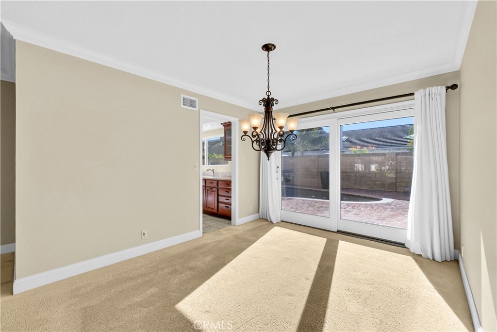 MLS #OC25274099 image #10