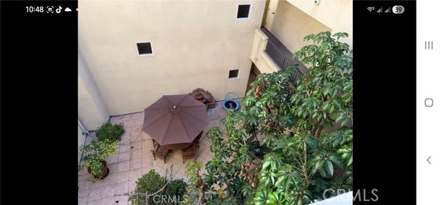 Detail Gallery Image 17 of 19 For 14343 Burbank Blvd. #305,  Sherman Oaks,  CA 91401 - 3 Beds | 2 Baths