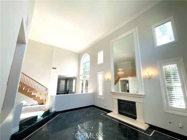 Detail Gallery Image 7 of 37 For 7248 Whitehall Ln, West Hills,  CA 91307 - 5 Beds | 4/1 Baths