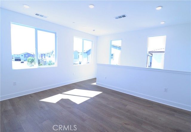 Detail Gallery Image 23 of 26 For 273 Shoveler, Irvine,  CA 92618 - 5 Beds | 4 Baths