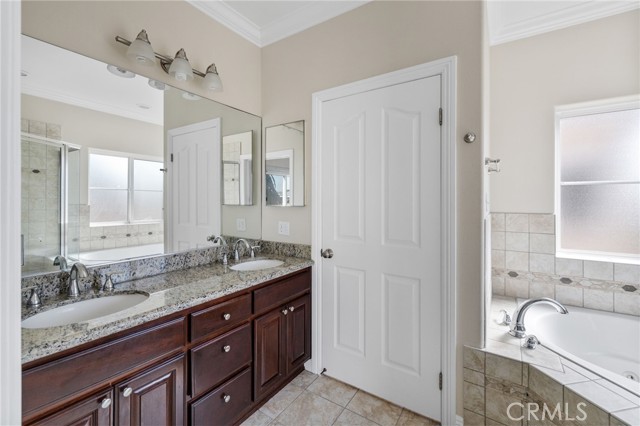 Detail Gallery Image 23 of 27 For 14625 Lemoli Ave, Hawthorne,  CA 90250 - 4 Beds | 2/1 Baths