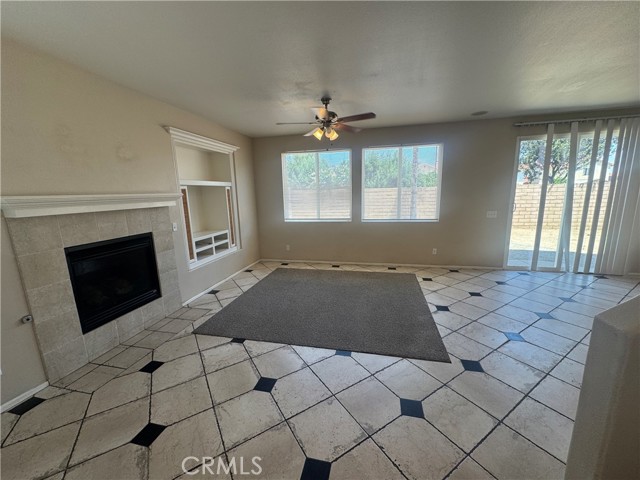 531 Corte San Pablo, Perris CA: https://media.crmls.org/medias/d78f37c0-f63d-482c-836b-163db752a967.jpg