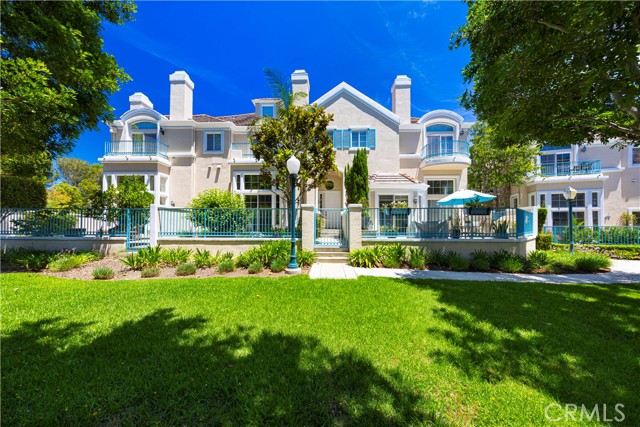 Front Image Thumbnail for CROC25267623