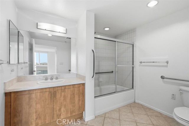 Detail Gallery Image 8 of 42 For 267 S San Pedro #315,  Los Angeles,  CA 90012 - 2 Beds | 2 Baths