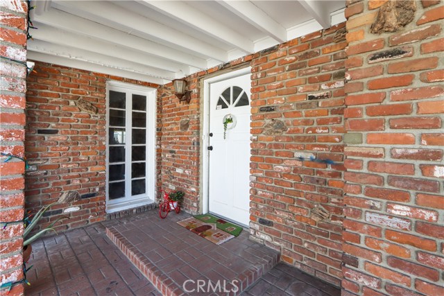 Detail Gallery Image 5 of 15 For 9257 Palmetto, Fontana,  CA 92335 - – Beds | – Baths