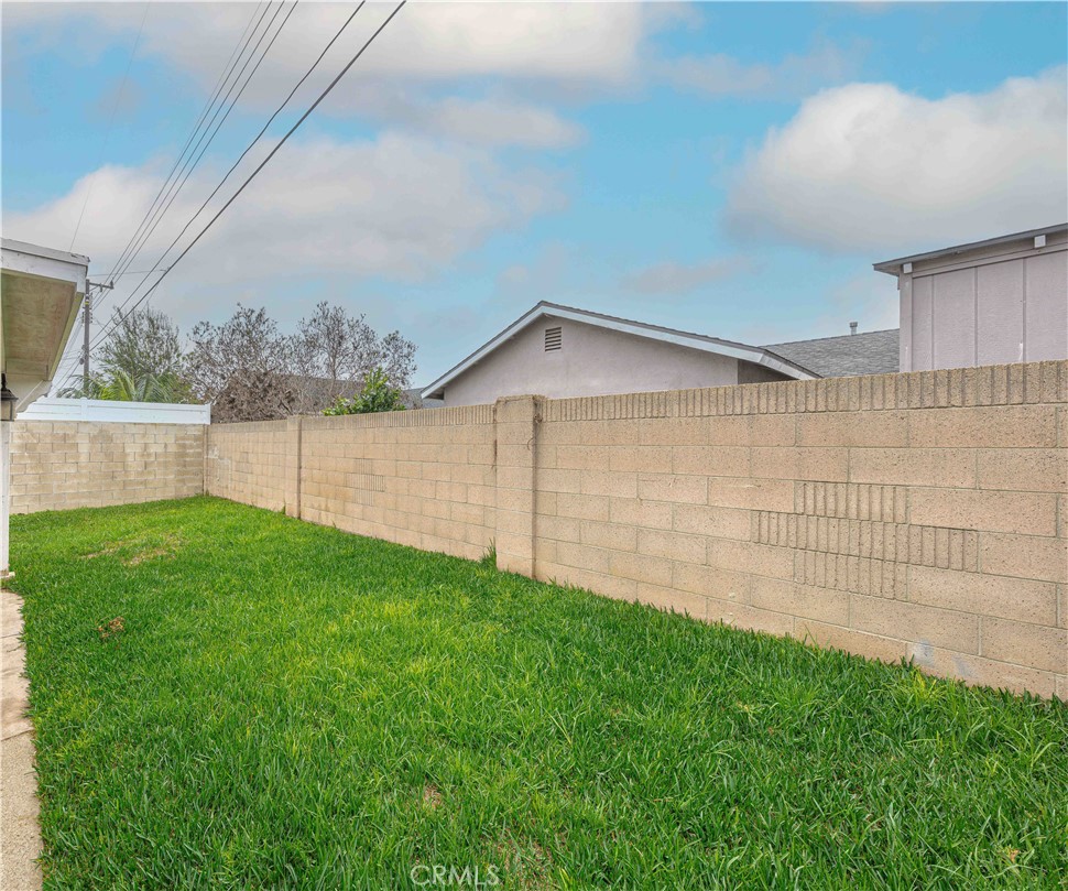 MLS #OC25280398 image #28