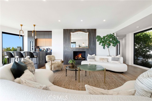 Detail Gallery Image 14 of 75 For 2720 Pebble, Corona Del Mar,  CA 92625 - 5 Beds | 4/1 Baths