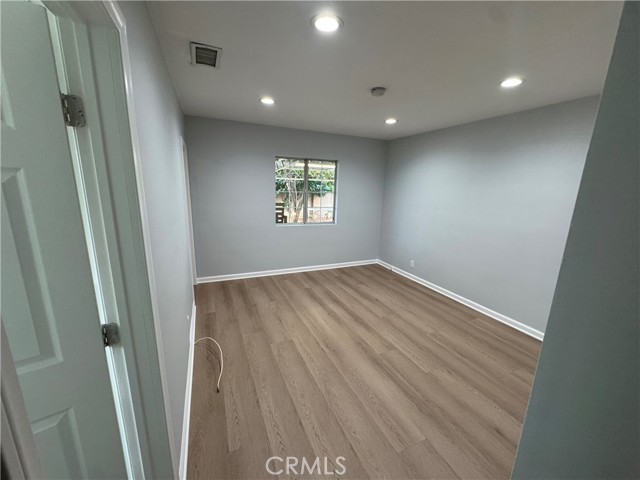 Detail Gallery Image 10 of 15 For 12549 Barbara Ann St, North Hollywood,  CA 91605 - 3 Beds | 2 Baths